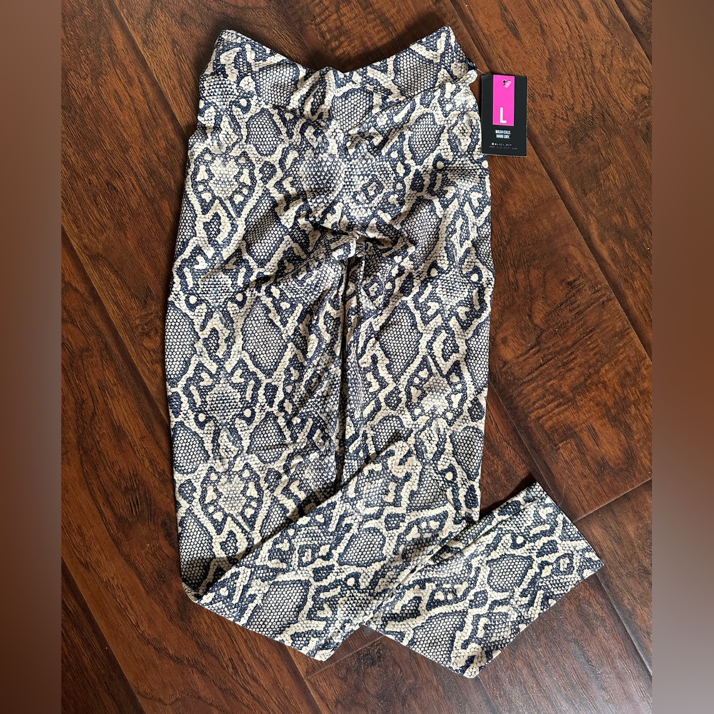 Snake Print Leggings